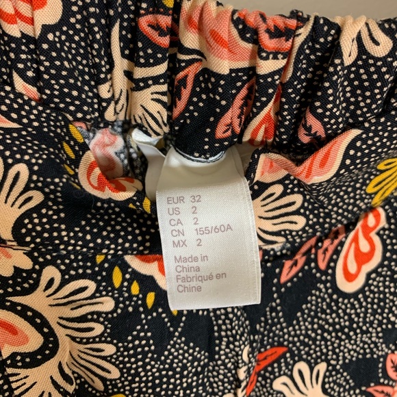 H&M Patterned Trousers - Picture 6 of 7